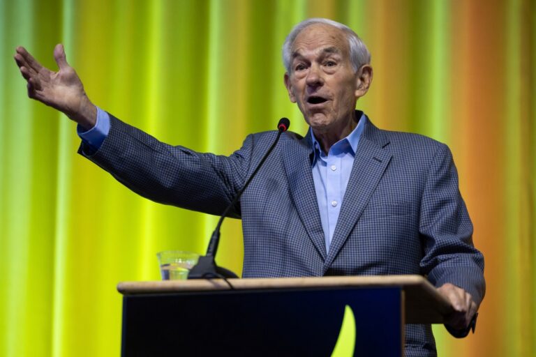 Ron Paul WARNS of Economic Collapse in Interview