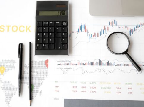 Stock Market Volatility: Why Prices Swing and What It Means — Business & Economy coverage by CitizenPost
