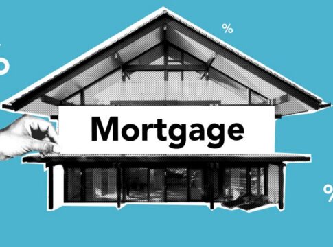 US mortgage rates brush 7%, further straining a bleak housing market — Economy coverage by Daily American Press. Photo: Mo...
