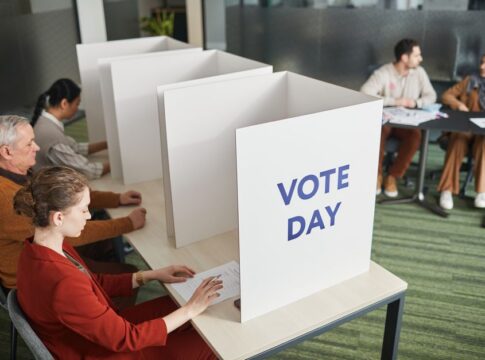 Featured image related to Raffensperger, Georgia election officials warn Supreme Court that new mail ballot rules could