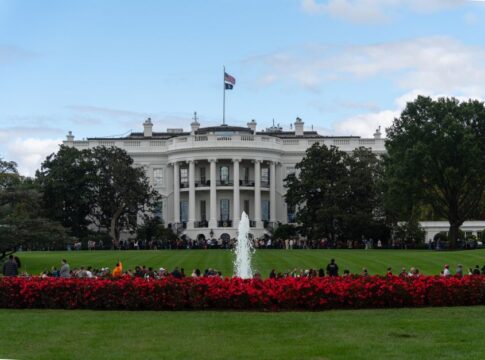 Featured image related to CNN, MS NOW and Politico sue to restore White House access